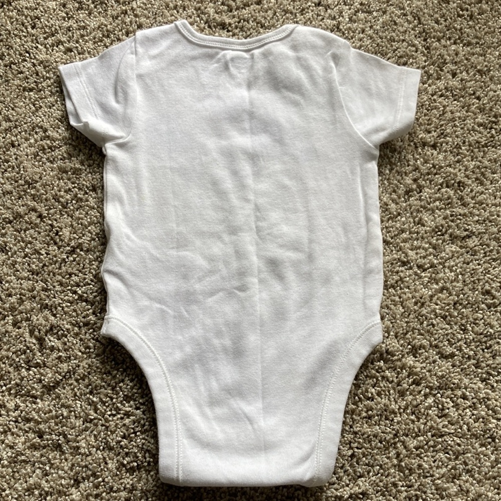 Old Navy My 1st Fourth of July bodysuit 6-12 months size - Picture 6 of 6